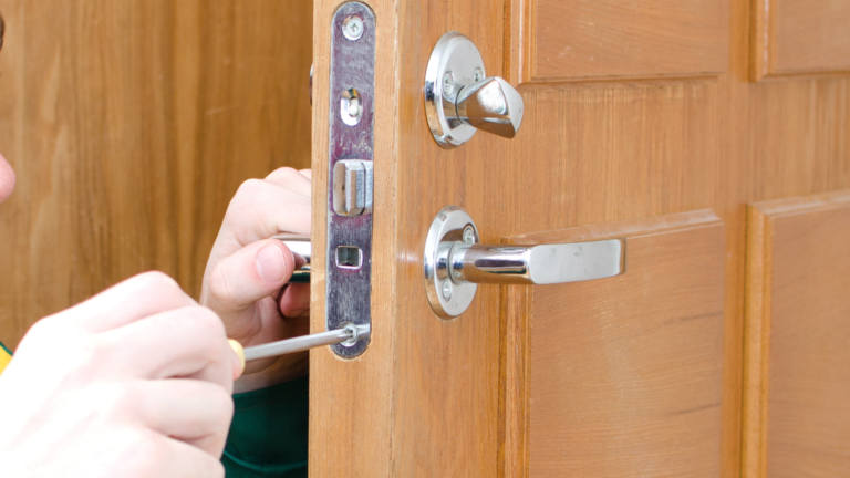 Locksmith Tarzana