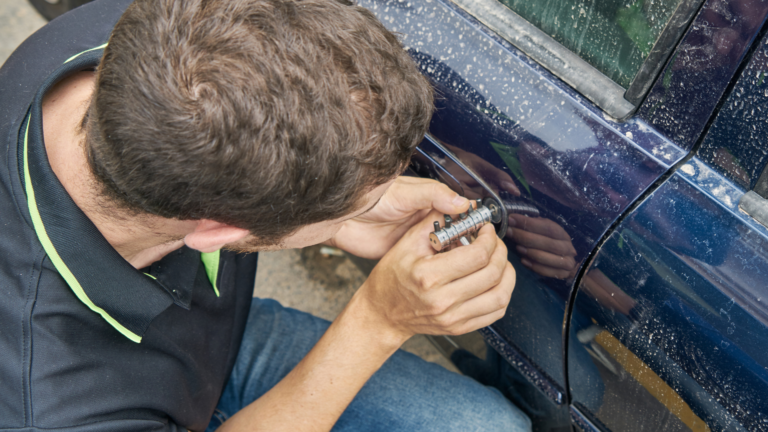 Expertise in Car Lock and Key Services in Tarzana, CA